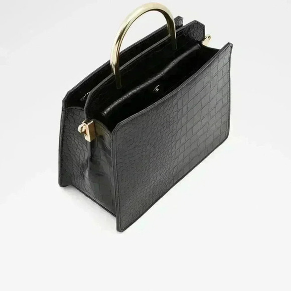 Elegant Black Croc-Embossed Handbag with Gold Accents - Picture 3 of 11